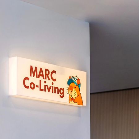 Marc Coliving By Cobytat Букит Мертаджам Екстериор снимка